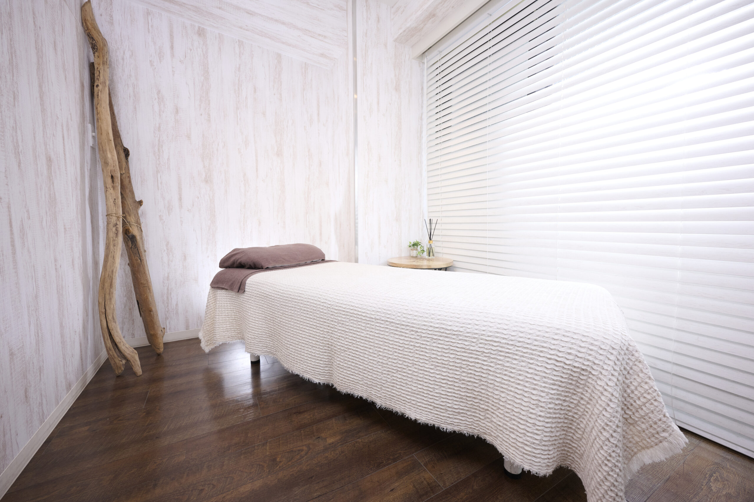 【ブライダル】一生に一度の日を、目黒の美容整体サロンで最高のコンディションを！肩甲骨・デコルテ・美しい姿勢づくり